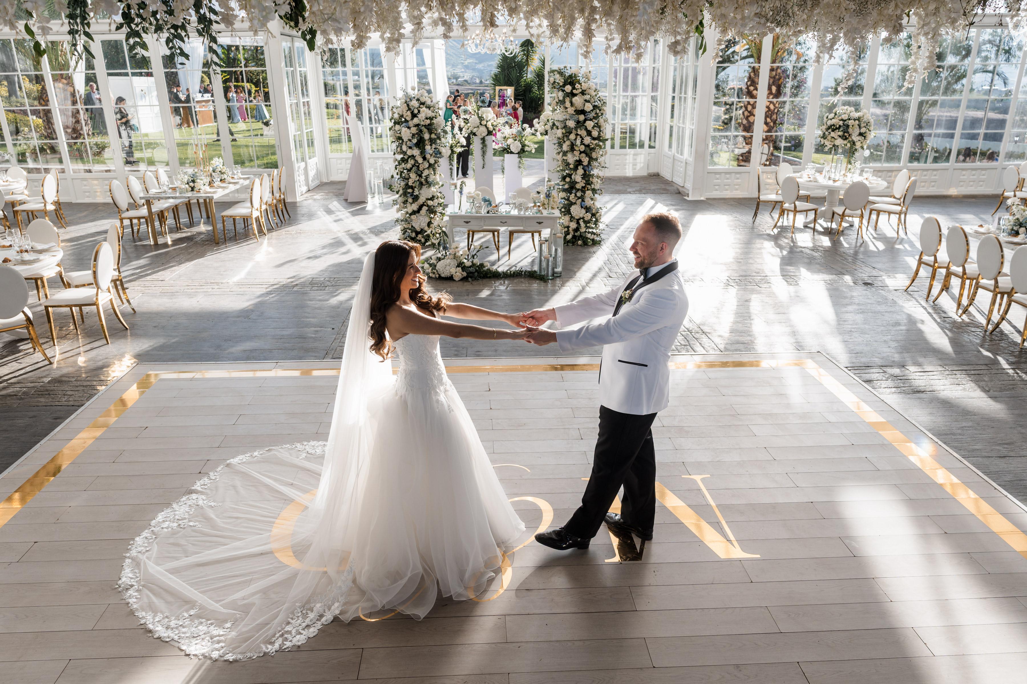Imagen editorial — Bodas Destino